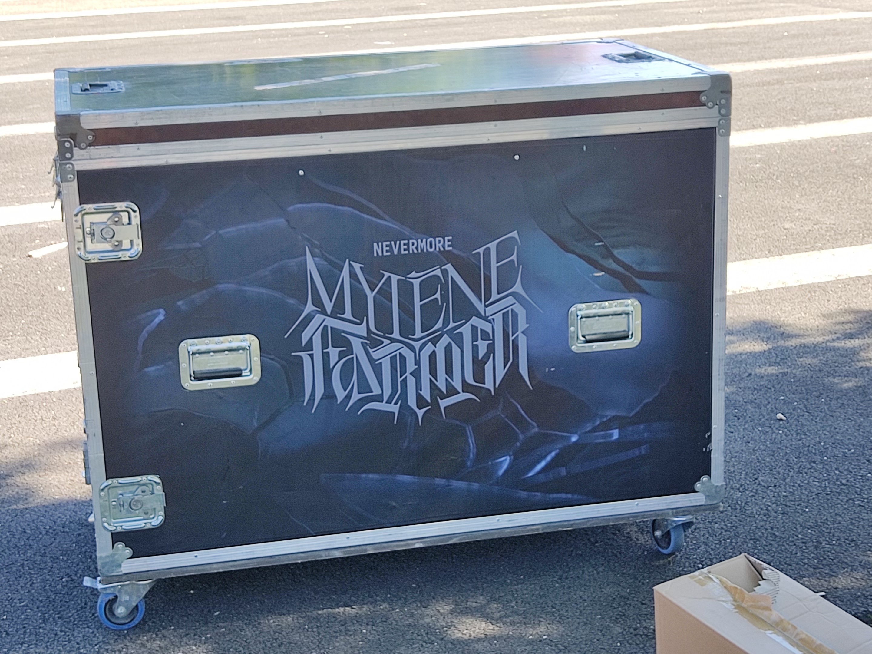 Cyrille comte vous livre vos plats conviviaux sur toute la dorodogne